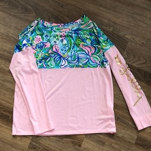 Lilly Pulitzer Finn longsleeve top. Size M